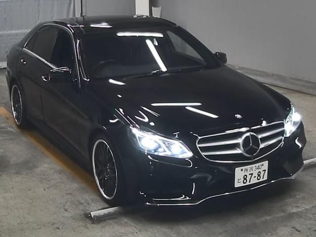 401 MERCEDES BENZ E CLASS 212036C 2015 г. (ZIP Tokyo)